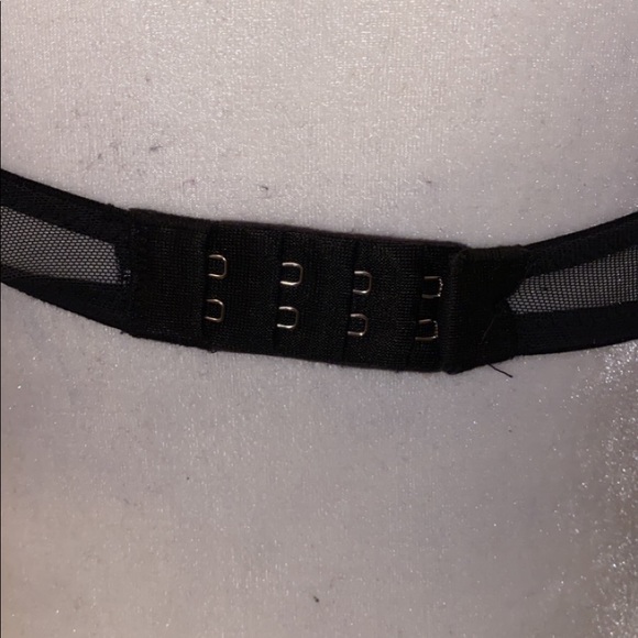 Victoria’s Secret bra - Picture 2 of 4